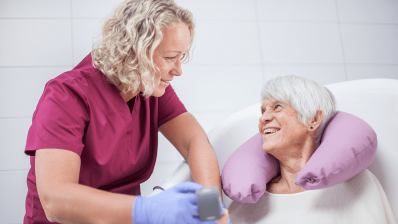 Sicherere und effizientere hygienische Versorgung für Menschen mit Demenz - ein personenzentrierter Ansatz