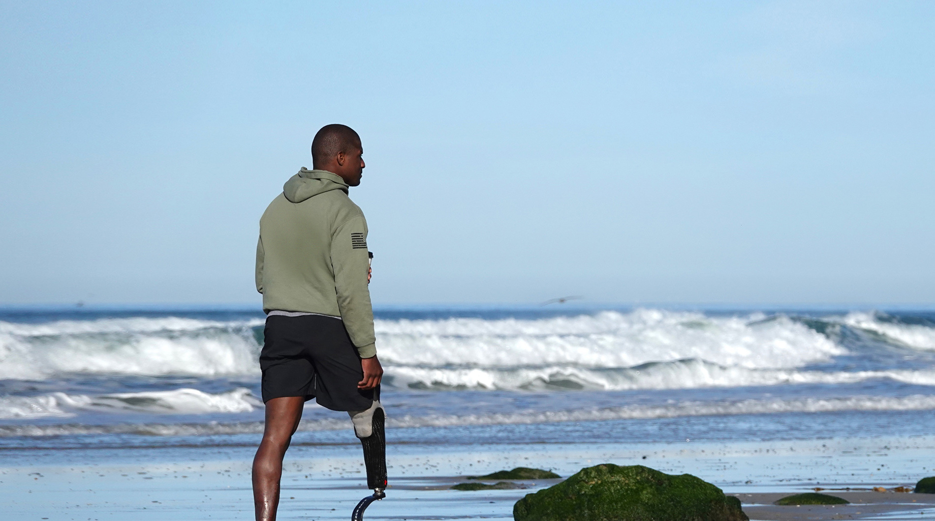 veteran-amputee.walking-on-beach.jpg