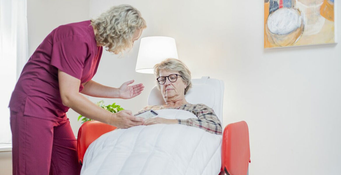 Clinical Insights: Person-centered dementia care with the Wellness Nordic Relax Chair 